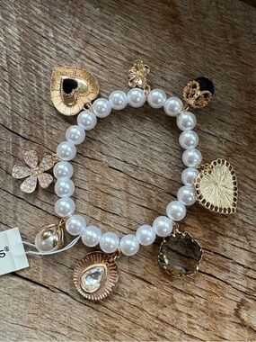 Francesca’s Charm Bracelet, NWT